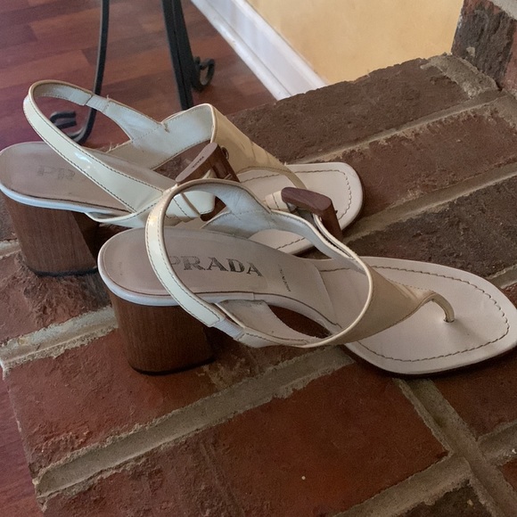 Prada Vernice sandals size 8 / 38 - Picture 2 of 13